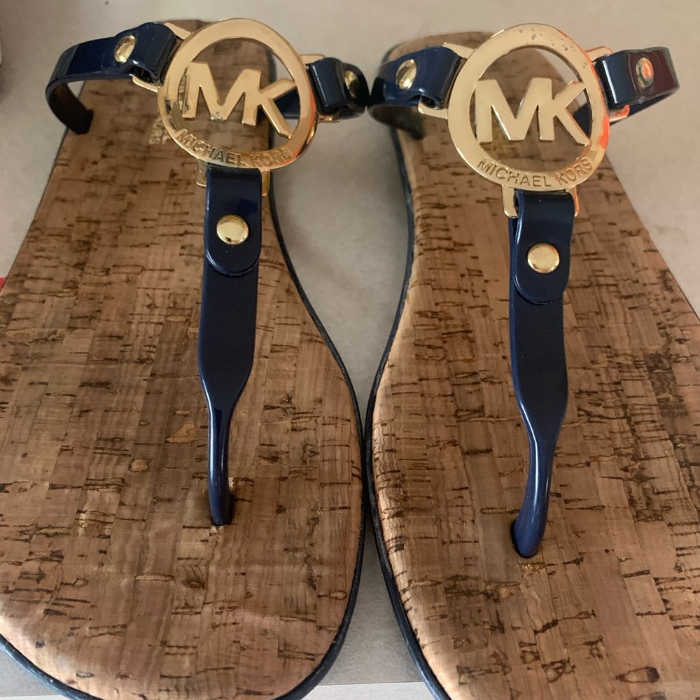 MICHAEL KORS SANDALS